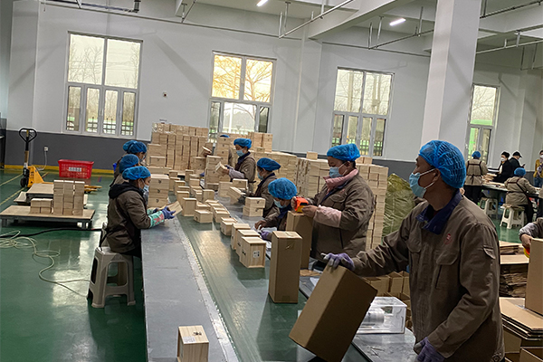 曹縣魯藝木業(yè)有限公司 曹縣魯藝木業(yè)有限公司